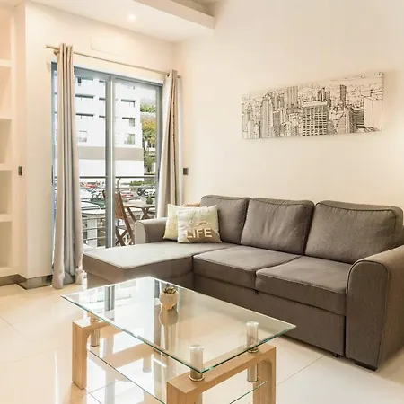 Anadia Atrium F Apartment *