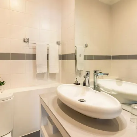 Anadia Atrium F Funchal (Madeira)